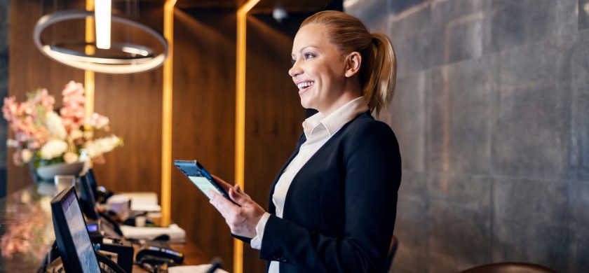 hotel front desk IoT solutions